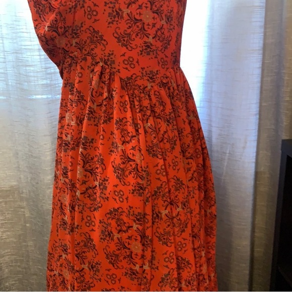 Torrid gorgeous red lined dress - Picture 2 of 8